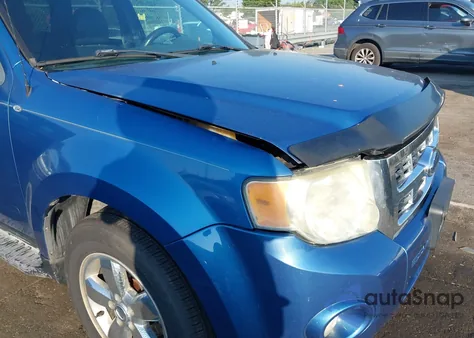 2009 Ford Escape Xlt z USA, uszkodzony, nr VIN 1FMCU03G99KA35644